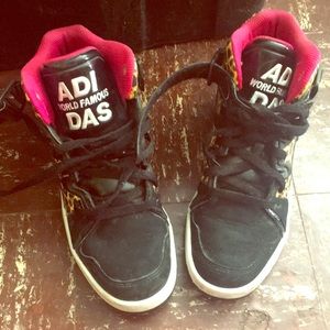 ADIDAS SNEAKERS ADI WORLD FAMOUS DAS